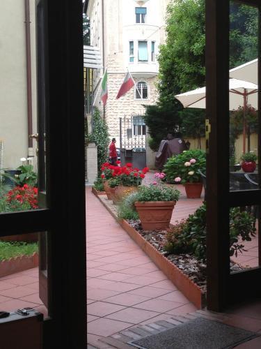 Green Hotel Rome Bagian luar foto