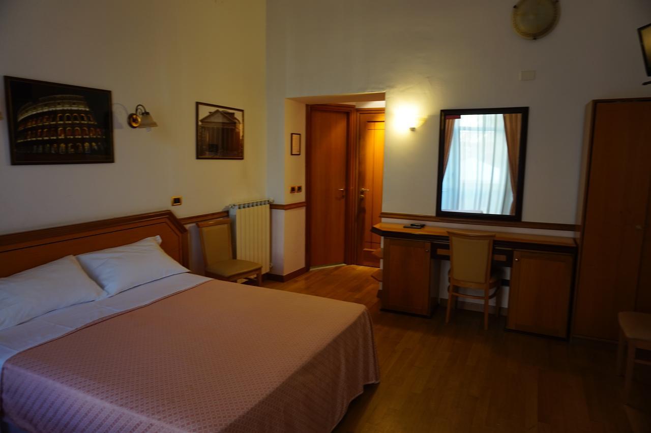 Green Hotel Rome Bagian luar foto