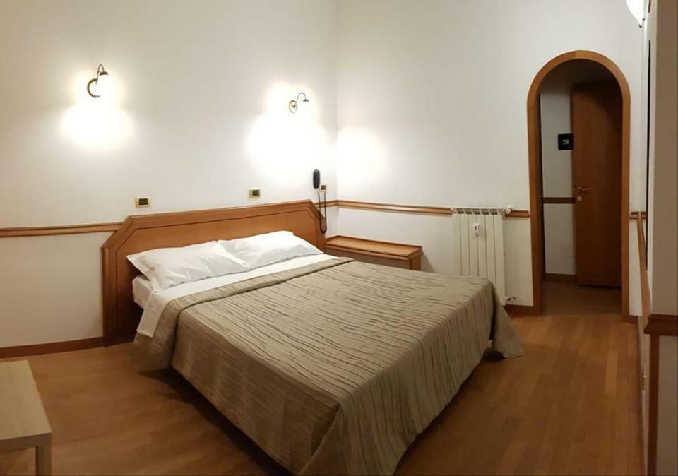 Green Hotel Rome Bagian luar foto